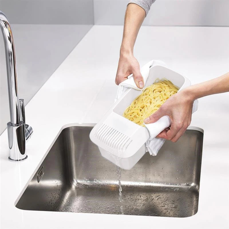 Microwave Pasta Cooker